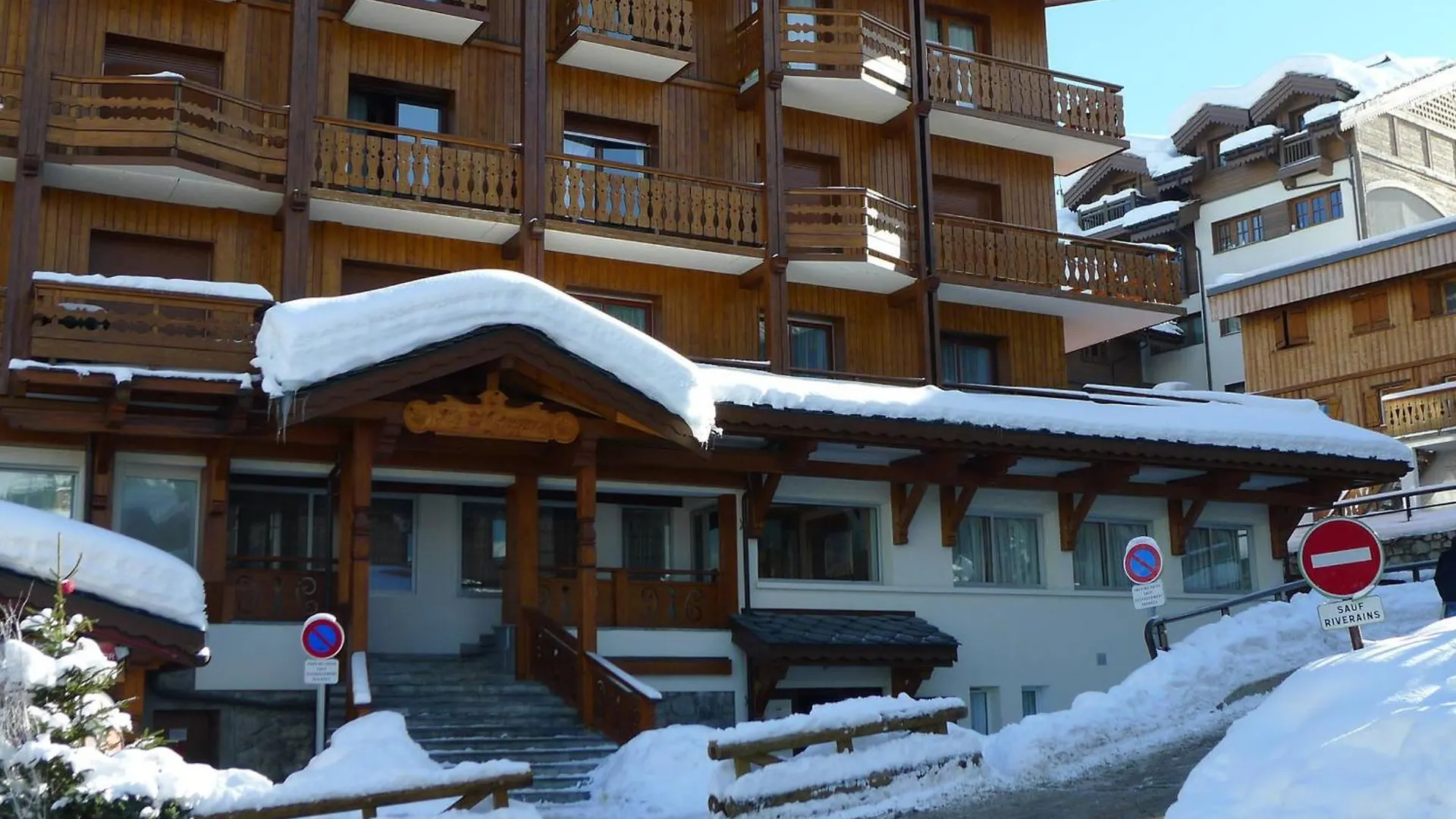 Studio Cosy Proche Front De Neige Avec Mezzanine - 4 Pers - Fr-1-563-107 Courchevel Apartmán